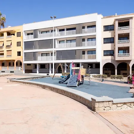 Apartament New 140m2 Loft-style Flat At Town Heart, 3 Beaches Close Casa Leon *