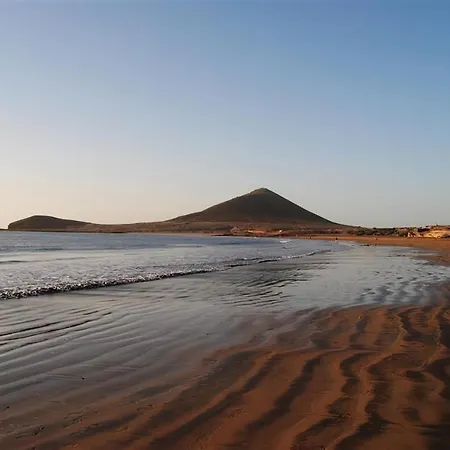 Apartman New 140m2 Loft-style Flat At Town Heart, 3 Beaches Close Casa Leon *