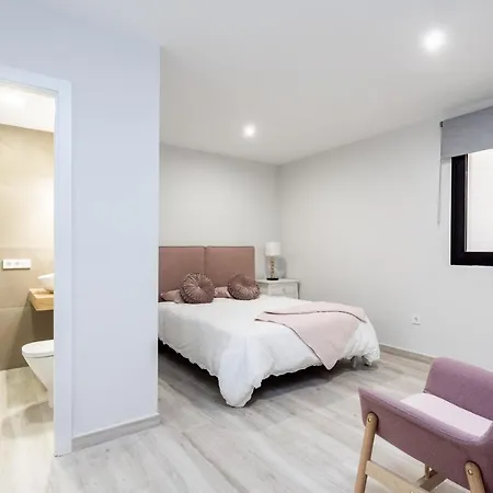 Daire New 140m2 Loft-style Flat At Town Heart, 3 Beaches Close Casa Leon El Médano