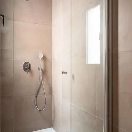 New 140m2 Loft-style Flat At Town Heart, 3 Beaches Close Casa Leon Daire El Médano