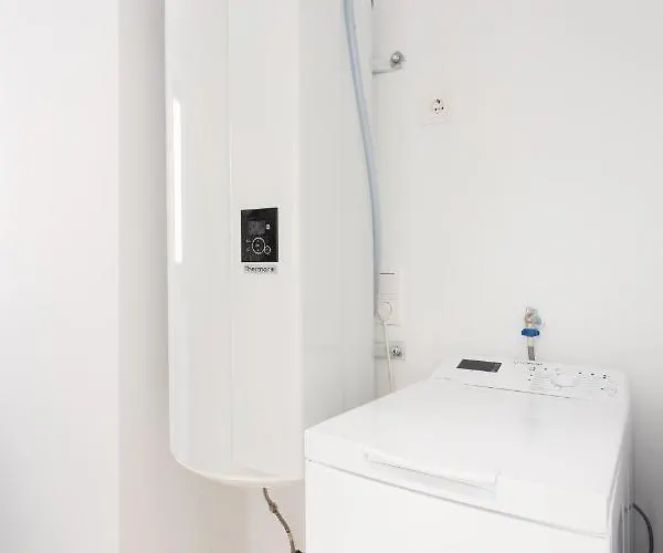 Appartamento New 140m2 Loft-style Flat At Town Heart, 3 Beaches Close Casa Leon *