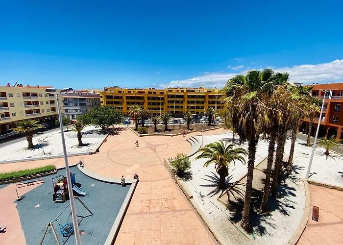 Appartamento New 140m2 Loft-style Flat At Town Heart, 3 Beaches Close Casa Leon