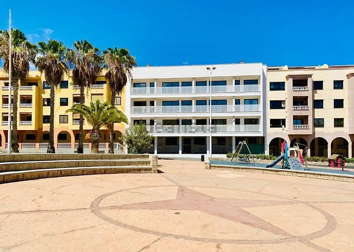 New 140m2 Loft-style Flat At Town Heart, 3 Beaches Close Casa Leon Appartamento El Médano